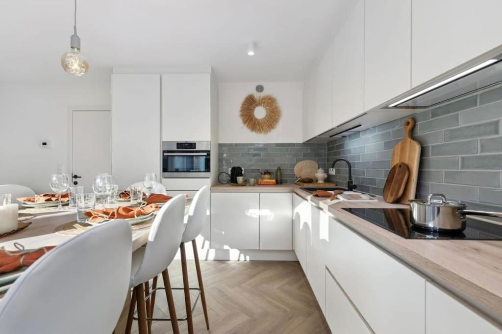 Michelle - Recent Gerenoveerd Stijlvol Appartement オステンド エクステリア 写真
